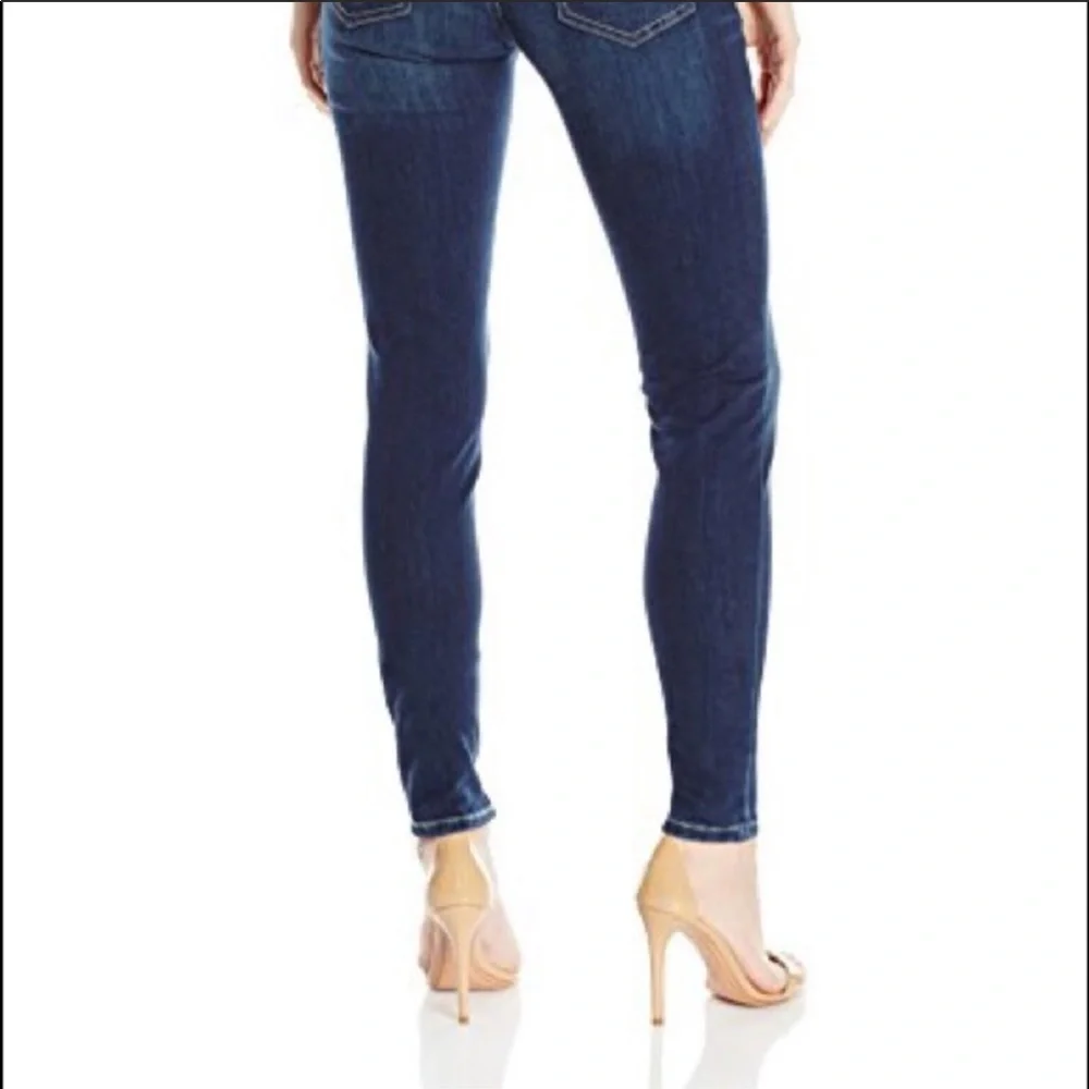 NWT Levi’s: 28x30 Dark Blue Sequenced Skinny Jeans